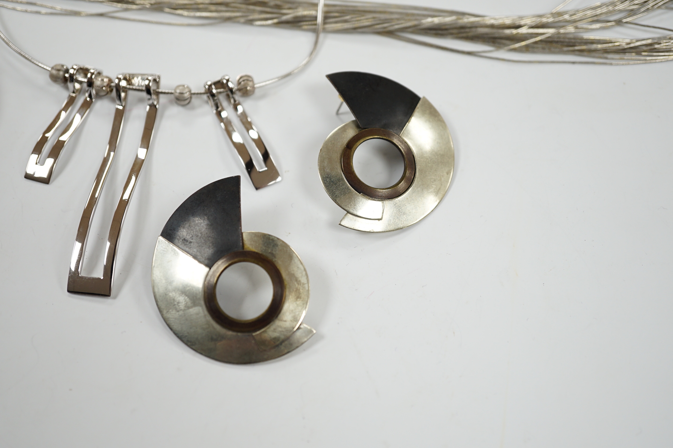 Contemporary 925 jewellery including necklace, ring earrings and two bracelets, etc.